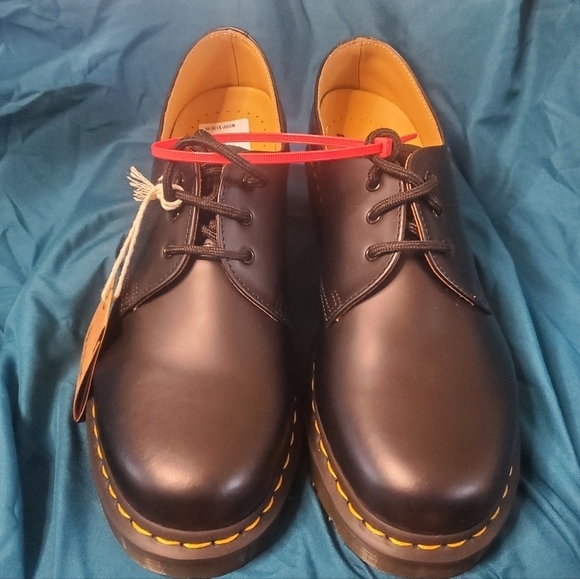 Dr. Martens Shoes - Dr. Marten 1461 W Smooth Leather Oxfords Womens Size 10 Mens Size 8.5